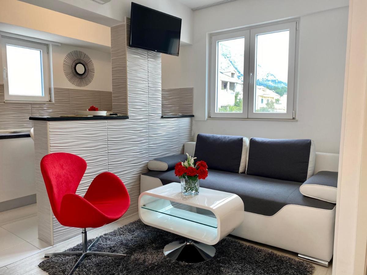 Gostinjska kuća Luxury Marinovic *